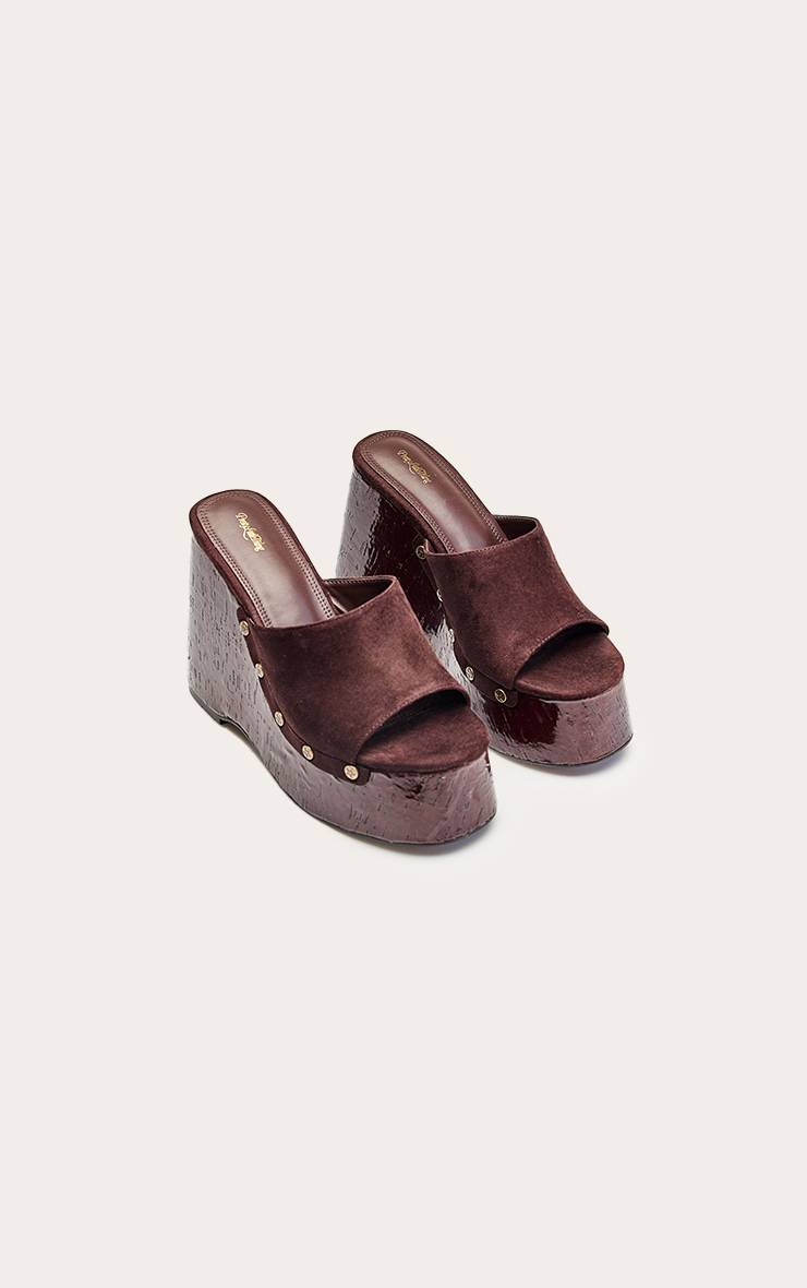 Chocolat Mules Compensées En Synthétique Cloutée