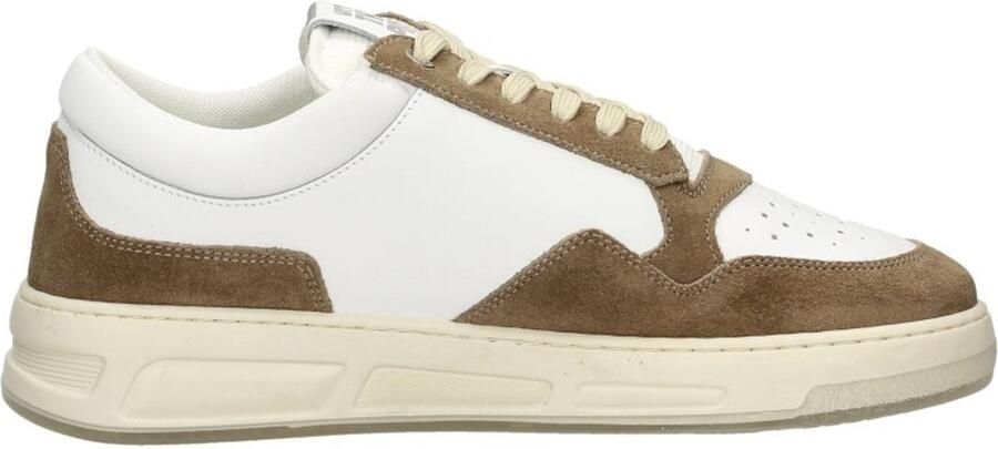 Off The Pitch Witte leren sneaker met suède overlays