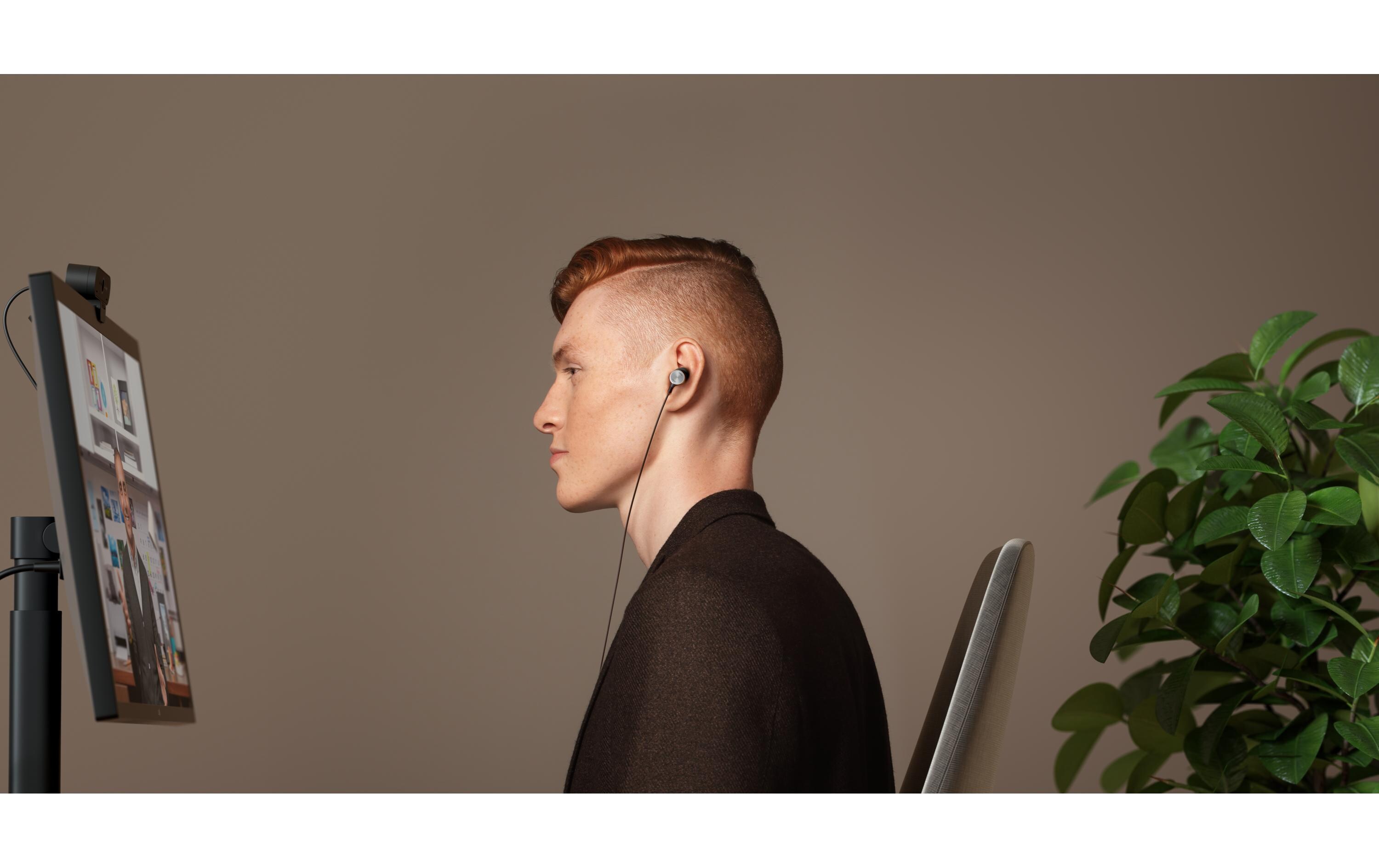 Headset Zone Wired Earbuds UCBusiness-Qualität mit eingebautem Mikrofon mit Geräuschunterdrückung und zahlreichen Verbindungsmöglichkeiten