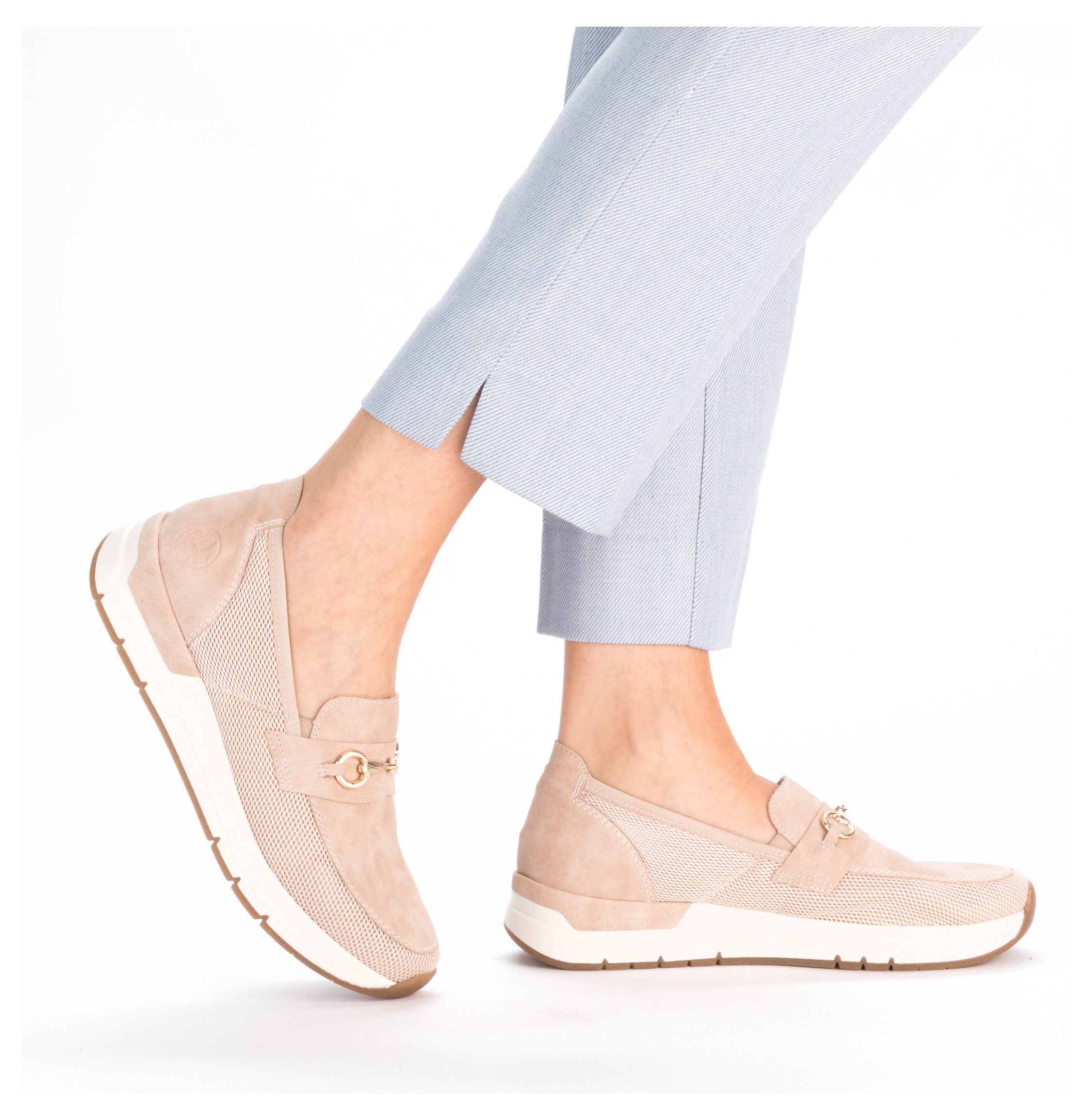 Rieker Slip-On Sneaker »Slipper vegan«  Slipper, Freizeitschuh mit eleganter Zierspange