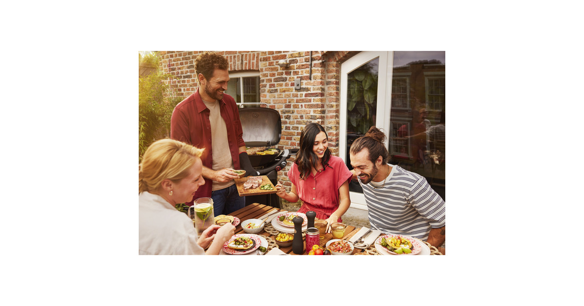 WeberQ 2800N+ gasbarbecue met onderstel  (Zwart, 2 Branders | Propaan/butaan)