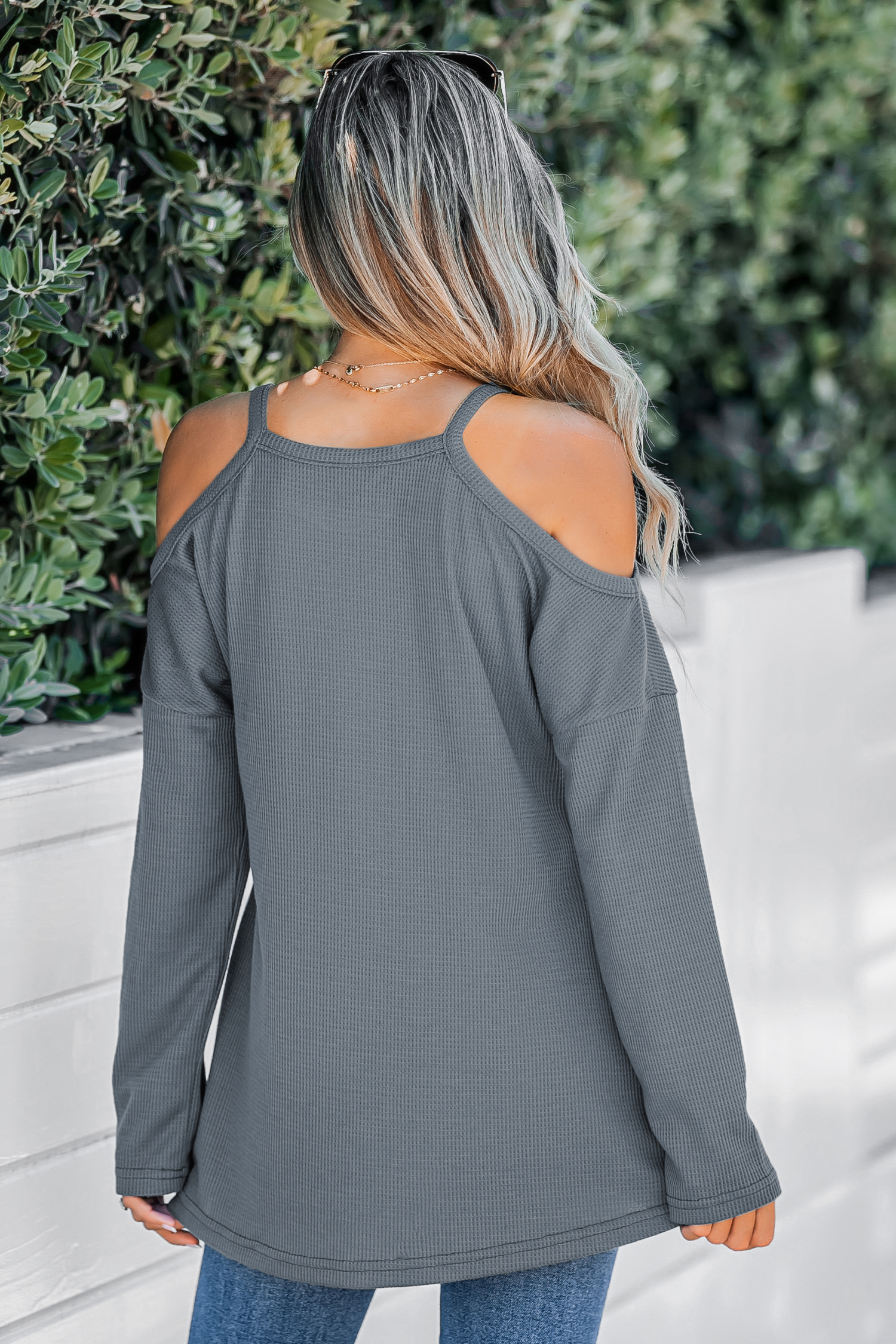 T-shirt à épaules ouvertes en tricot gaufré