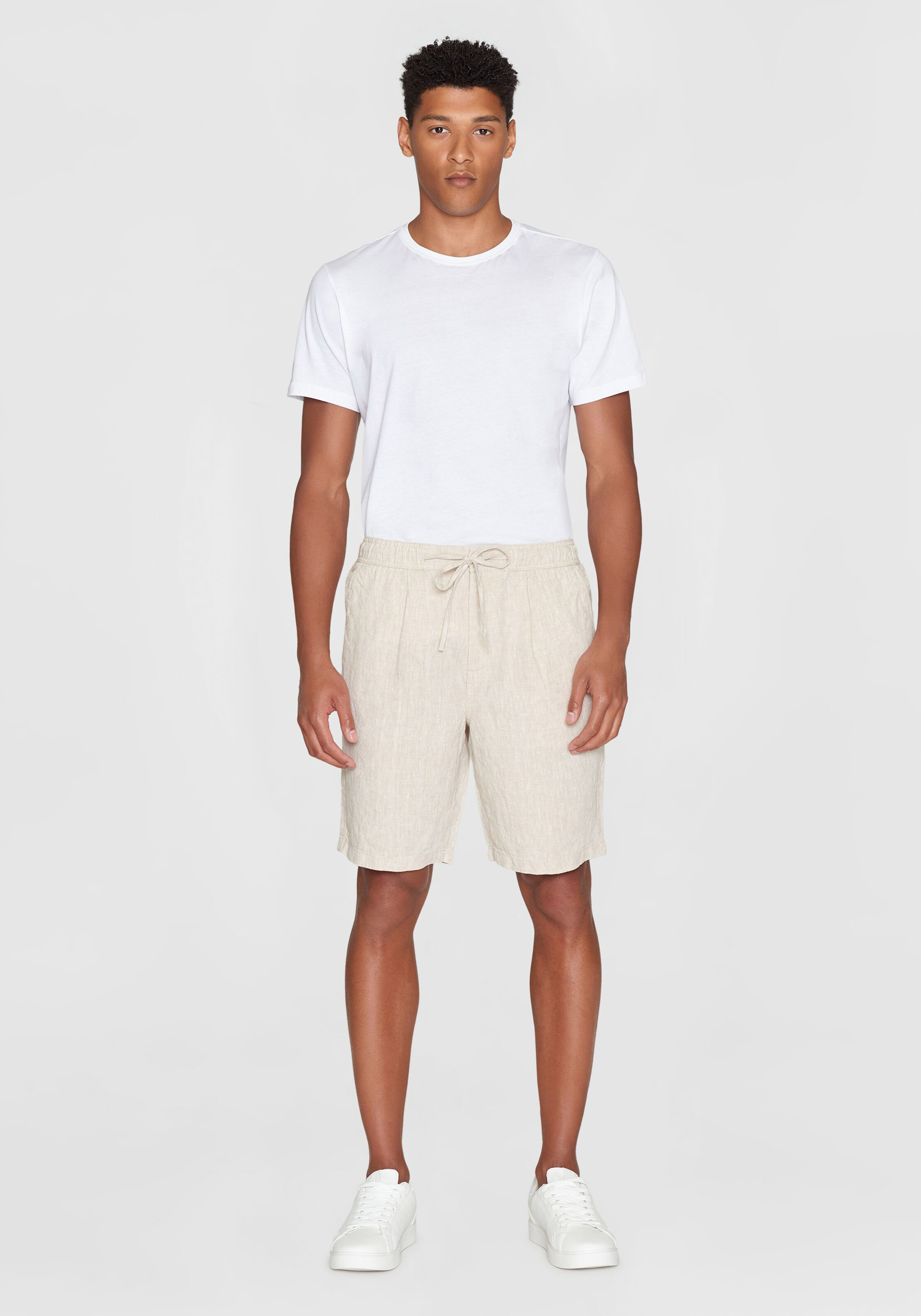 Knowledge Cotton Apparel Leinenshorts Fig Loose Yarndyed - Light Feather Gray