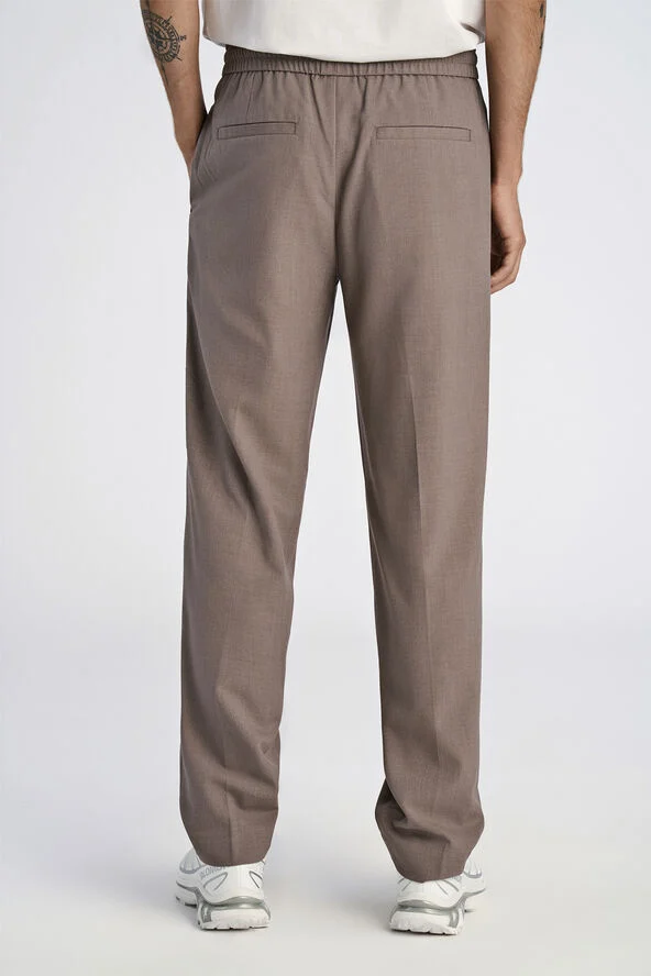 Lindbergh Relaxed fit pants Sand