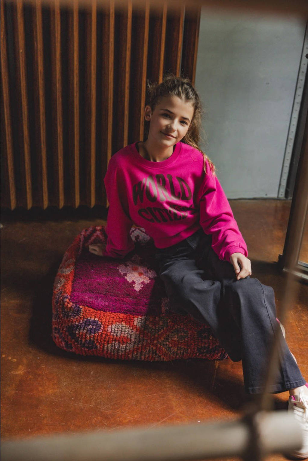 LOOXS sweater met tekst felroze