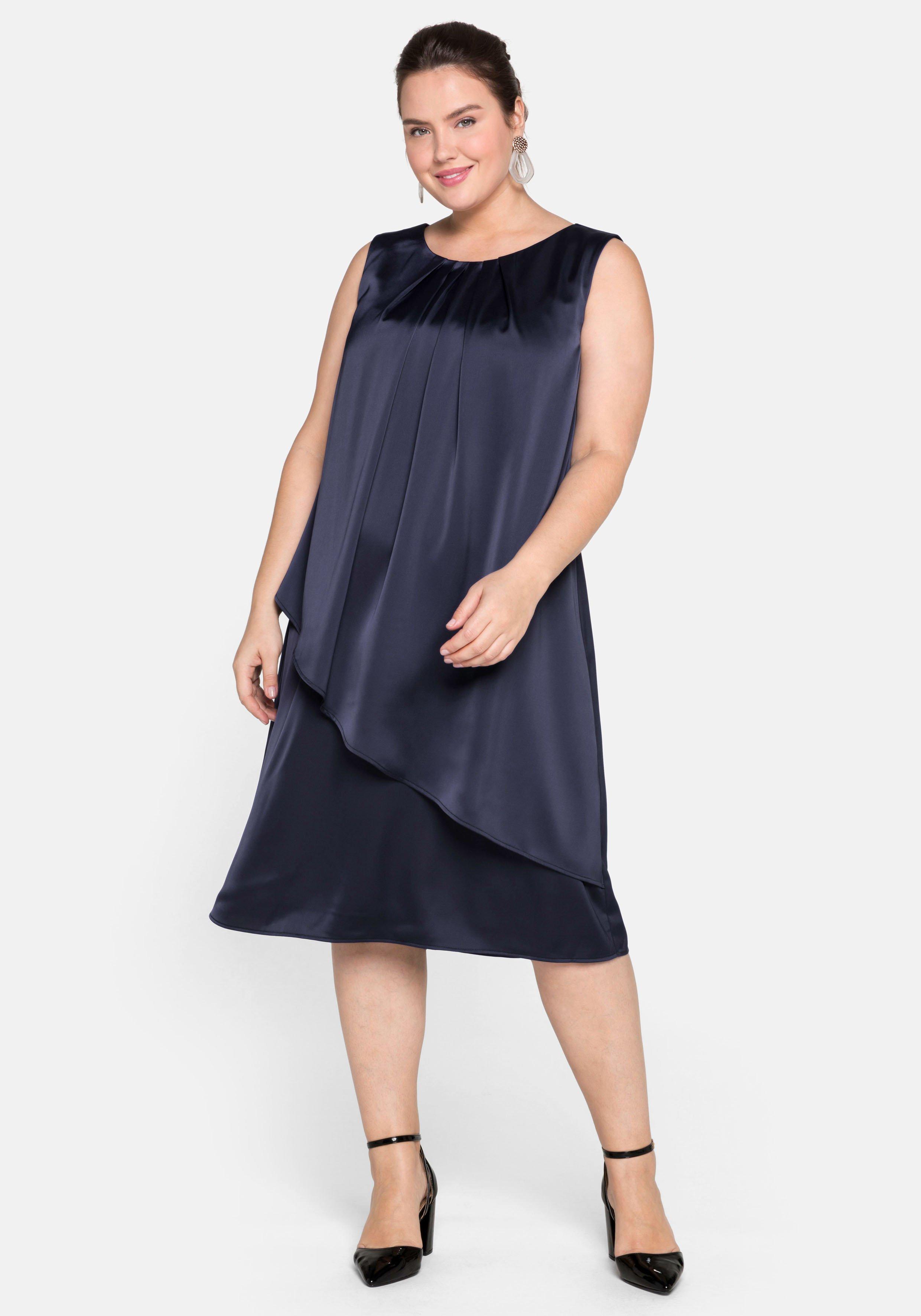 Cocktailkleid im Layer-Look und in Satin-Optik