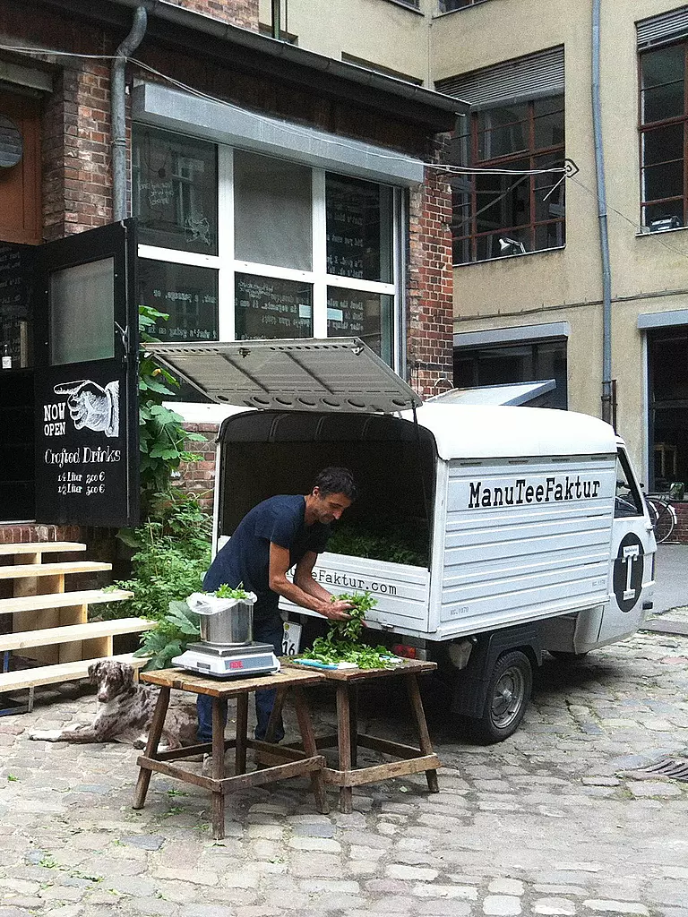 SUITE Buch - The Delicious - A Companion to New Food Culture keine Farbe