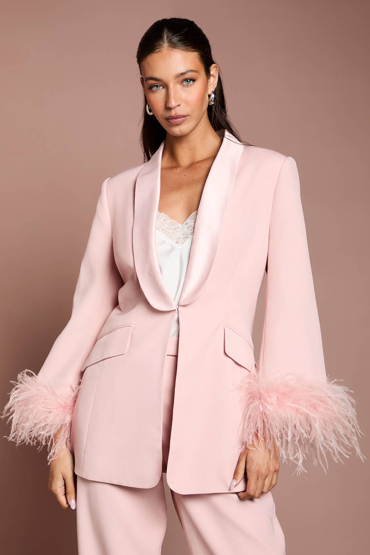 Coast Blazer Style Smoking À Simple Boutonnage Avec Bordure De Plumes
