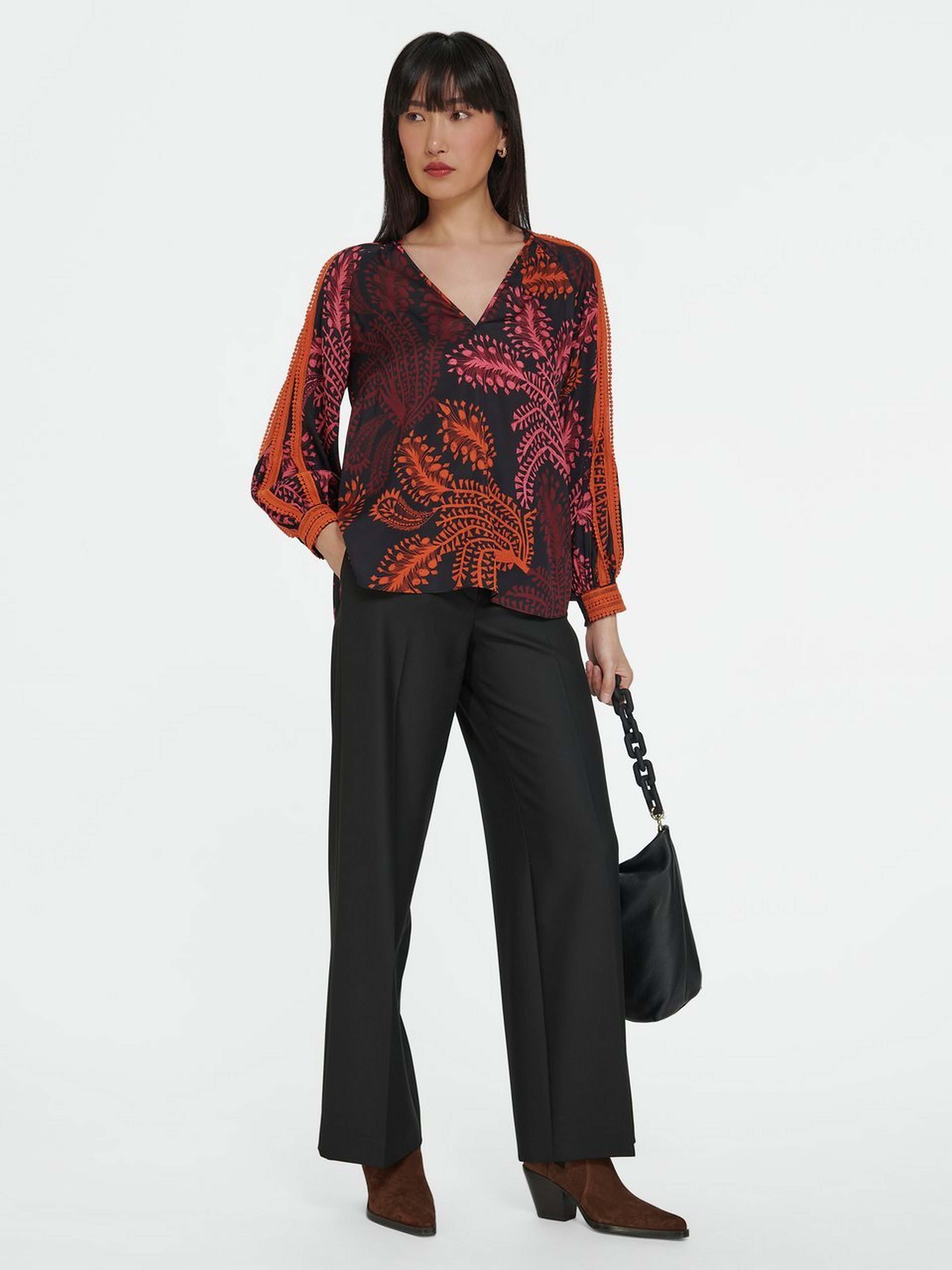 Bluse mit V-Ausschnitt