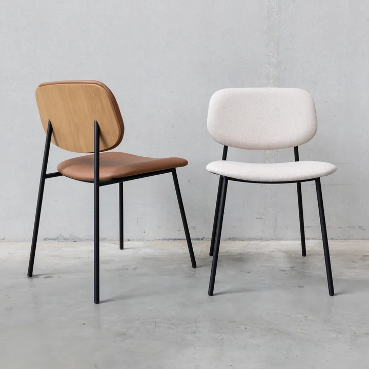 Studio Zondag - Daily Dining Chair, Eiche / schwarz / cognac