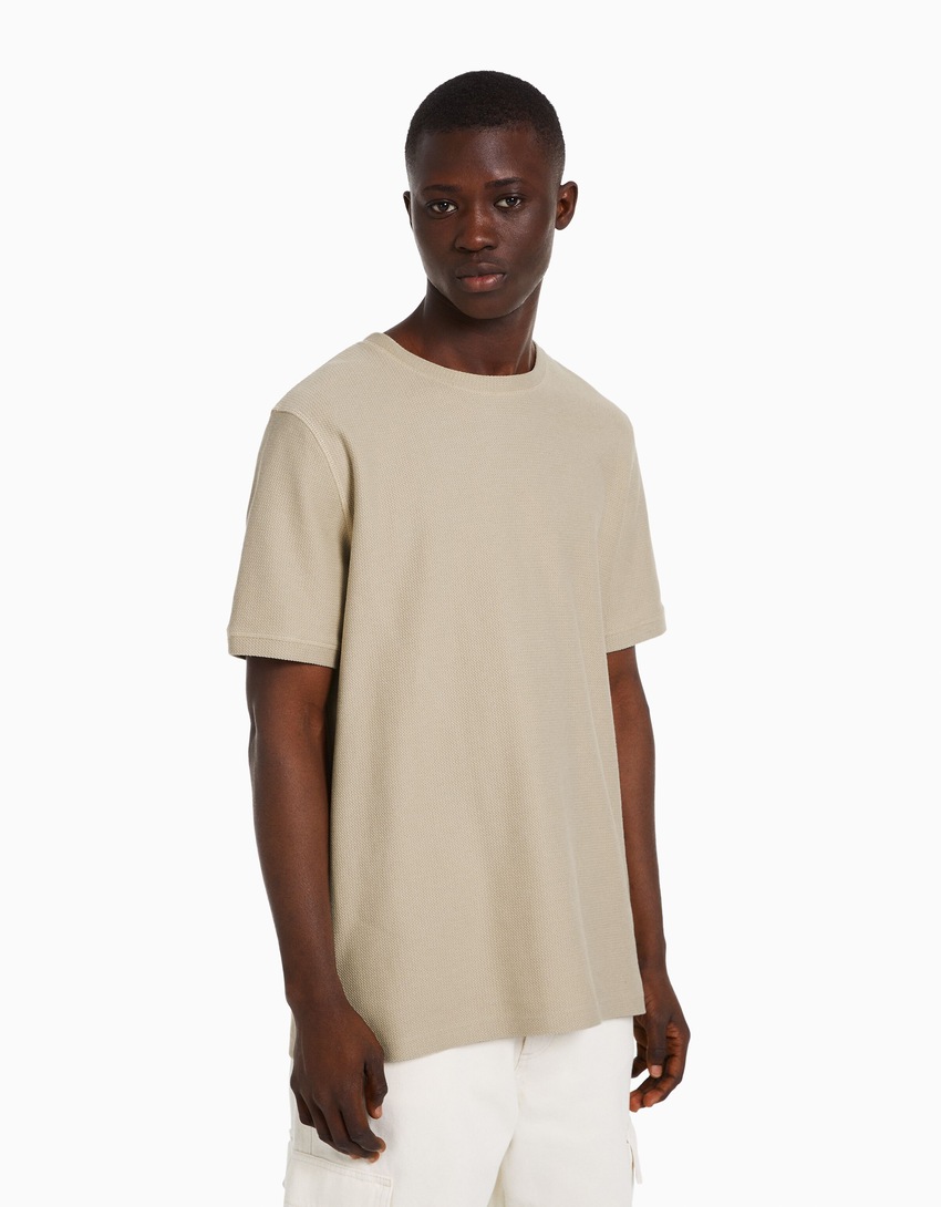Camiseta texturizada de manga curta