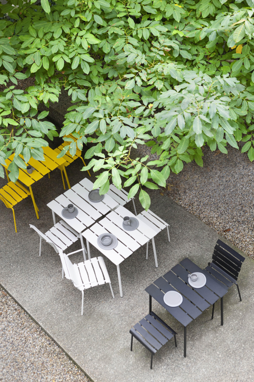 Valerie Objects Aligned tuintafel 70x70 off-white
