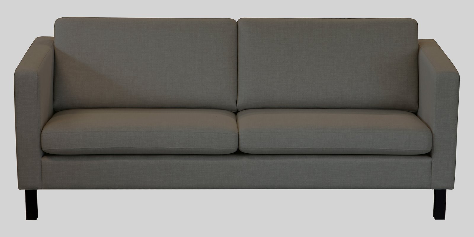 Noor Lux 3-seter Duo puter. Tekstil Mia Koks med arm 03 og ben 19 sort