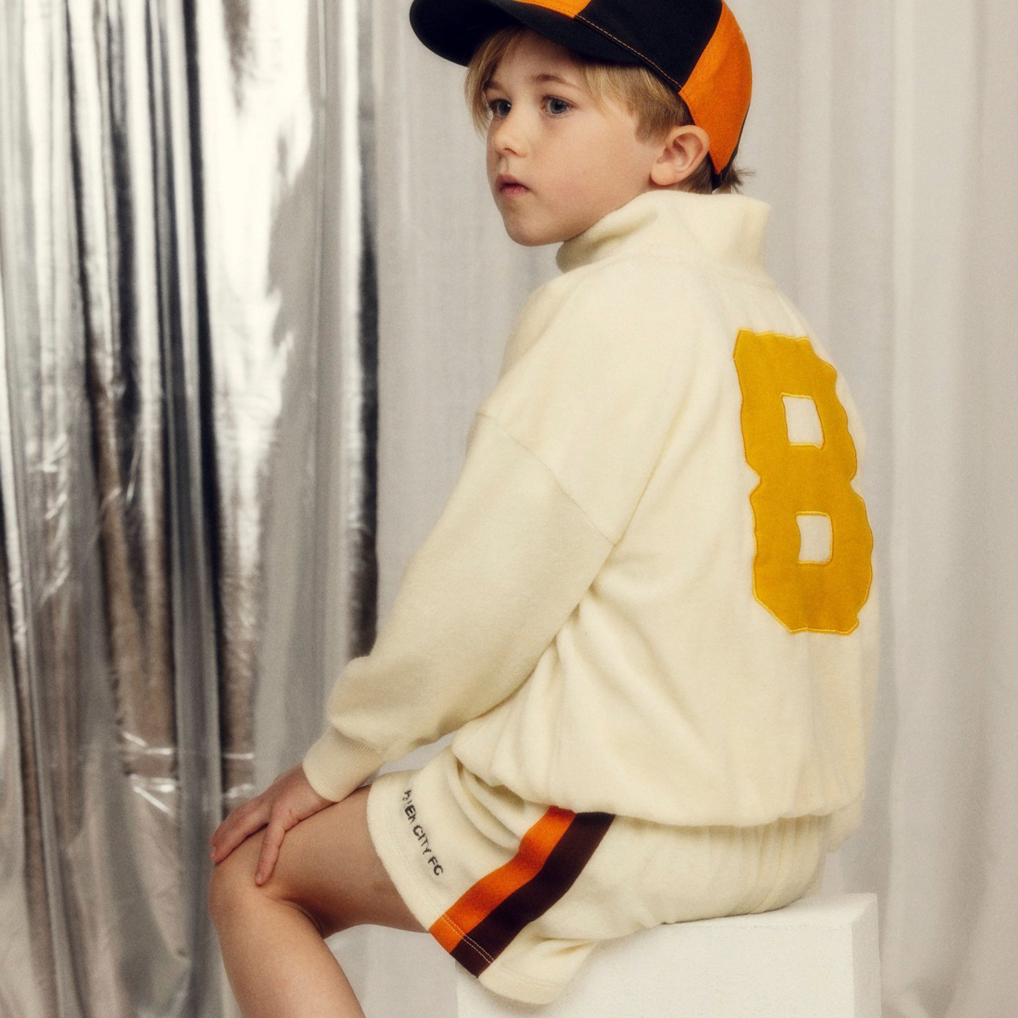 Shorts Alien City FC Off White