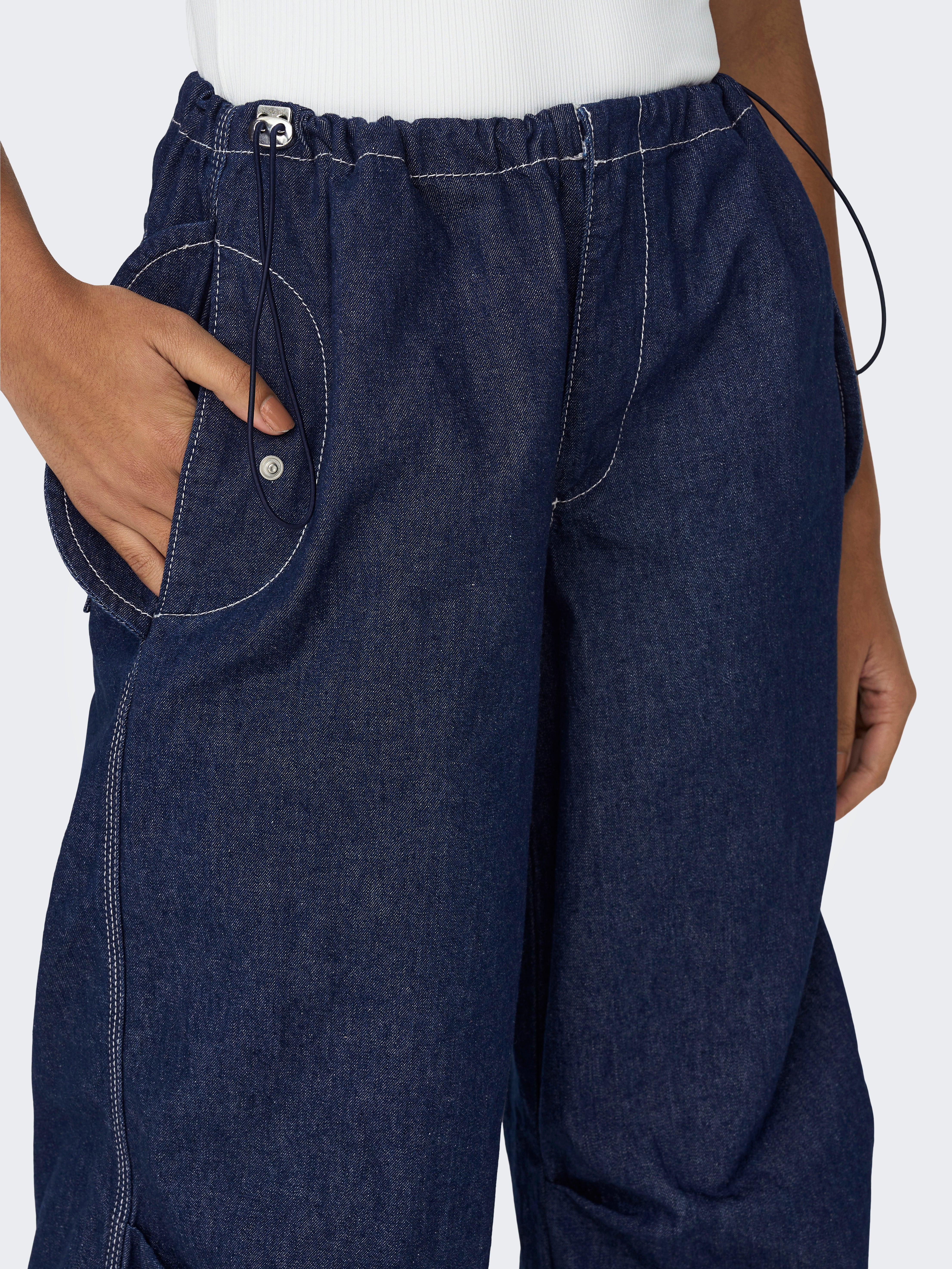ONLKYLIE Mittlere Taille Locker geschnitten Jeans Dark Blue Denim