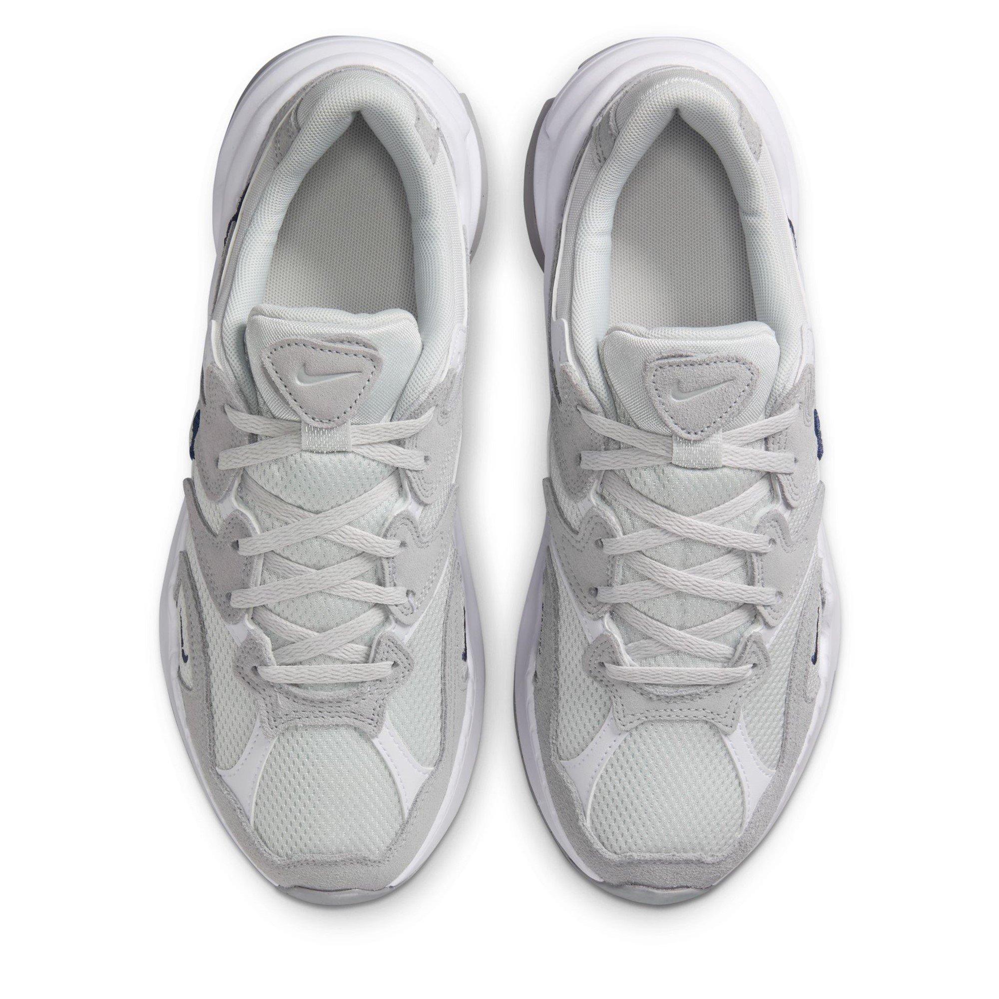 Nike AL8