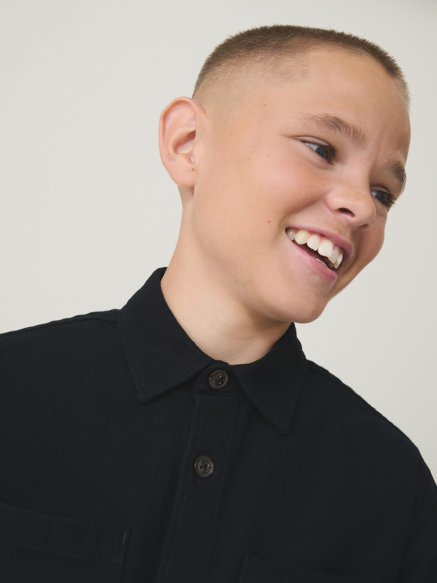 Zwart - Geborsteld overshirt (3-16jr)