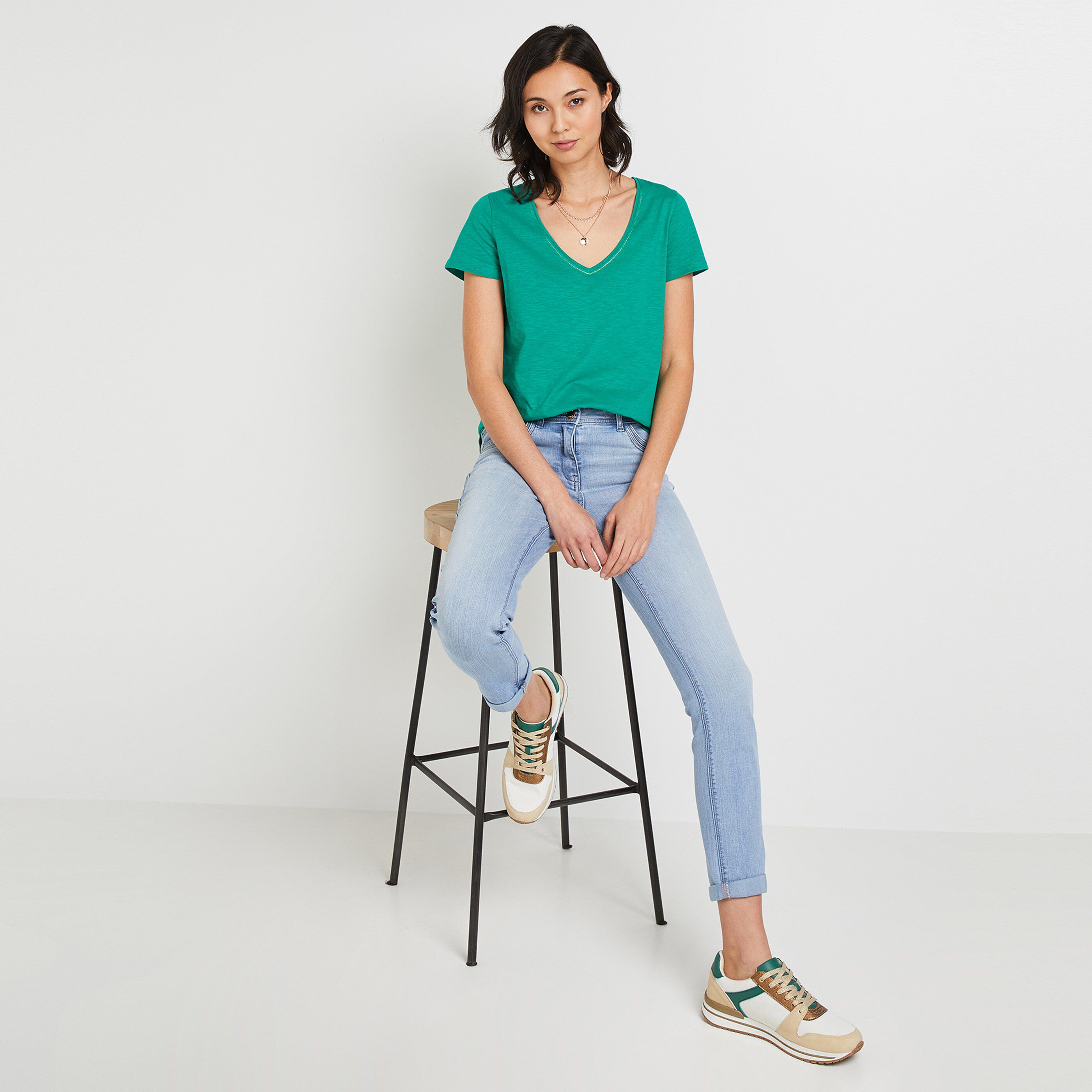 T-shirt manches courtes V femme - VERT