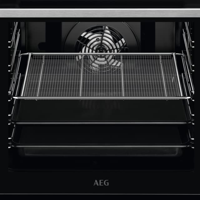 AEG AirFry-bakke