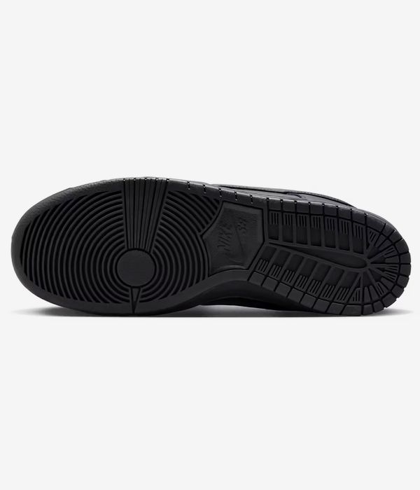 Nike SB Dunk Low Pro Schuh (black black black)