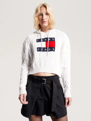 Moletom cropped com capuz e emblema de bandeira em tricô