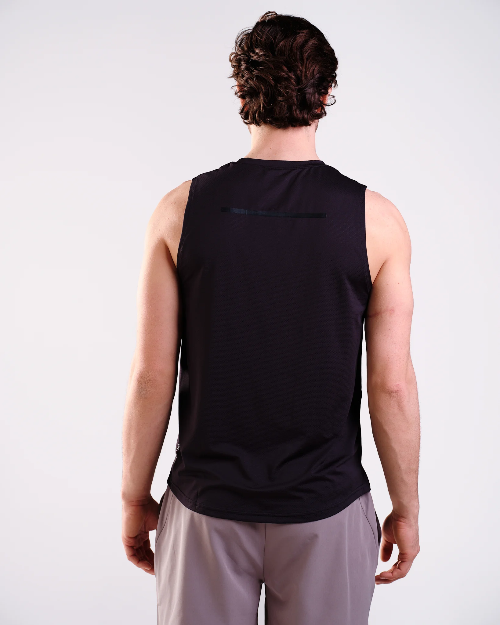 LEVITY Legend Mesh Tank M Black
