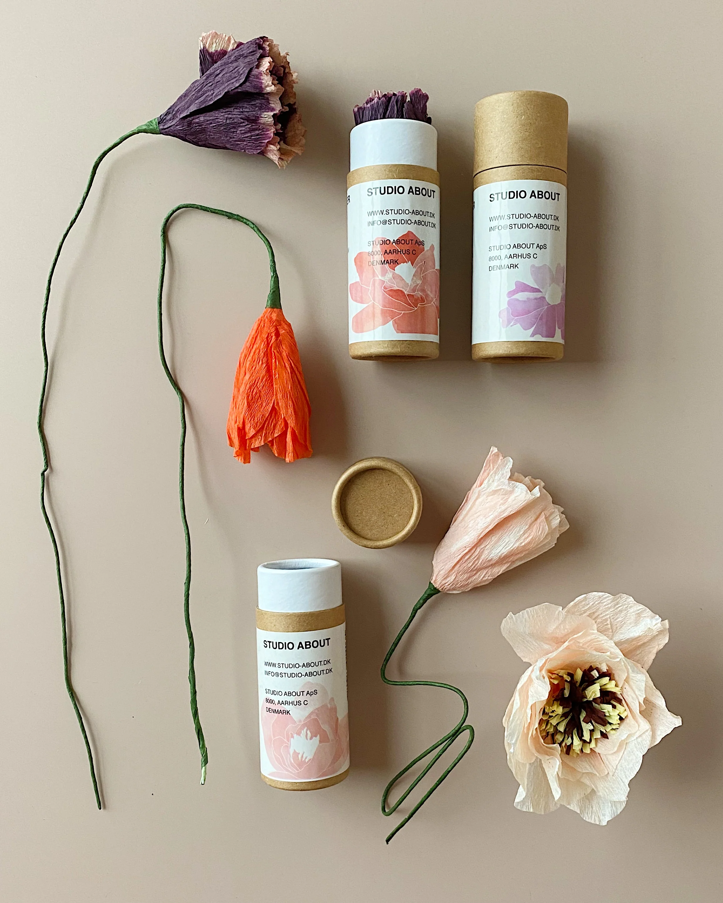 Studio About  Dahlia Papirblomst - Rød