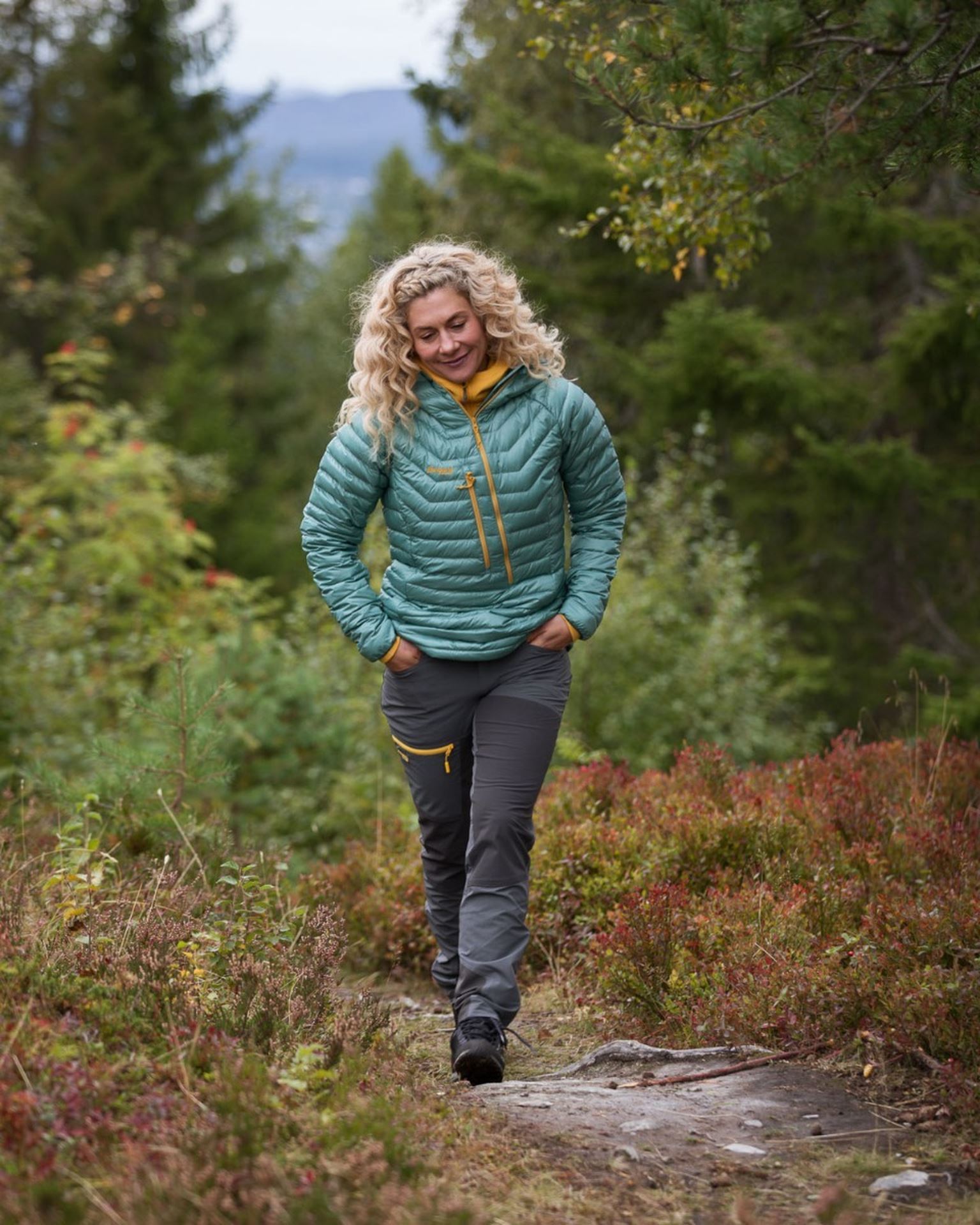 Cecilie Down Light Anorak
