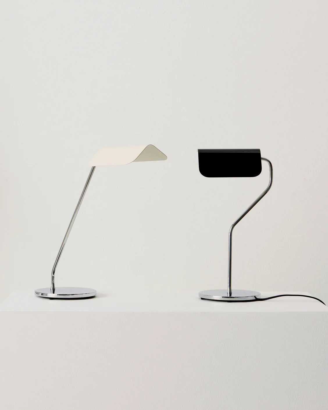 HAY  Apex bordlampe - Oyster white