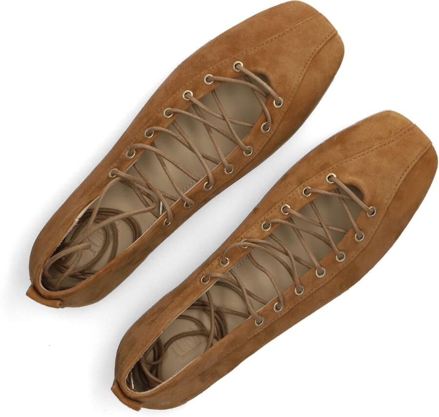 TORAL Ballerina Dames Janis Maat: 40 Materiaal: Suède Kleur: Camel