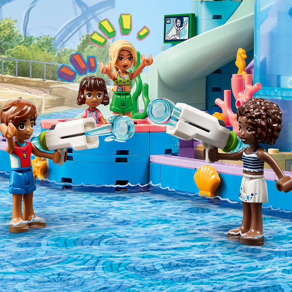 LEGO Friends Heartlake City waterpark 42630