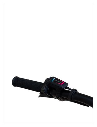 Produit reconditionné . Cube Reaction Hybrid One 625 SHIMANO DEORE 2024 . VTT électrique . Cube . très bon état