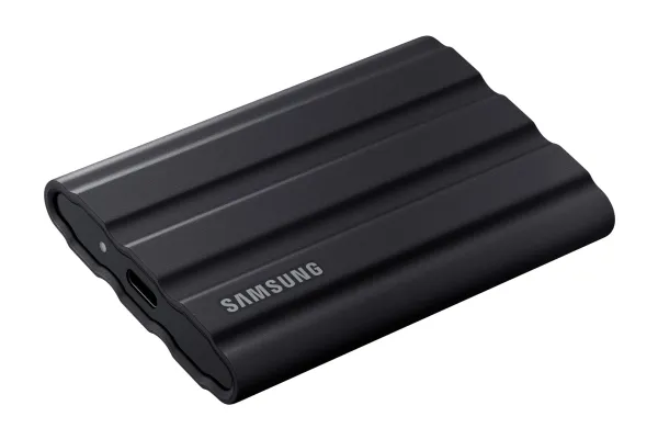 Samsung T7 Shield MU-PE4T0S - SSD - krypteret - 4 TB - ekstern (bærbar) - USB 3.2 Gen 2 (USB-C stikforbindelse) - 256-bit AES - sort