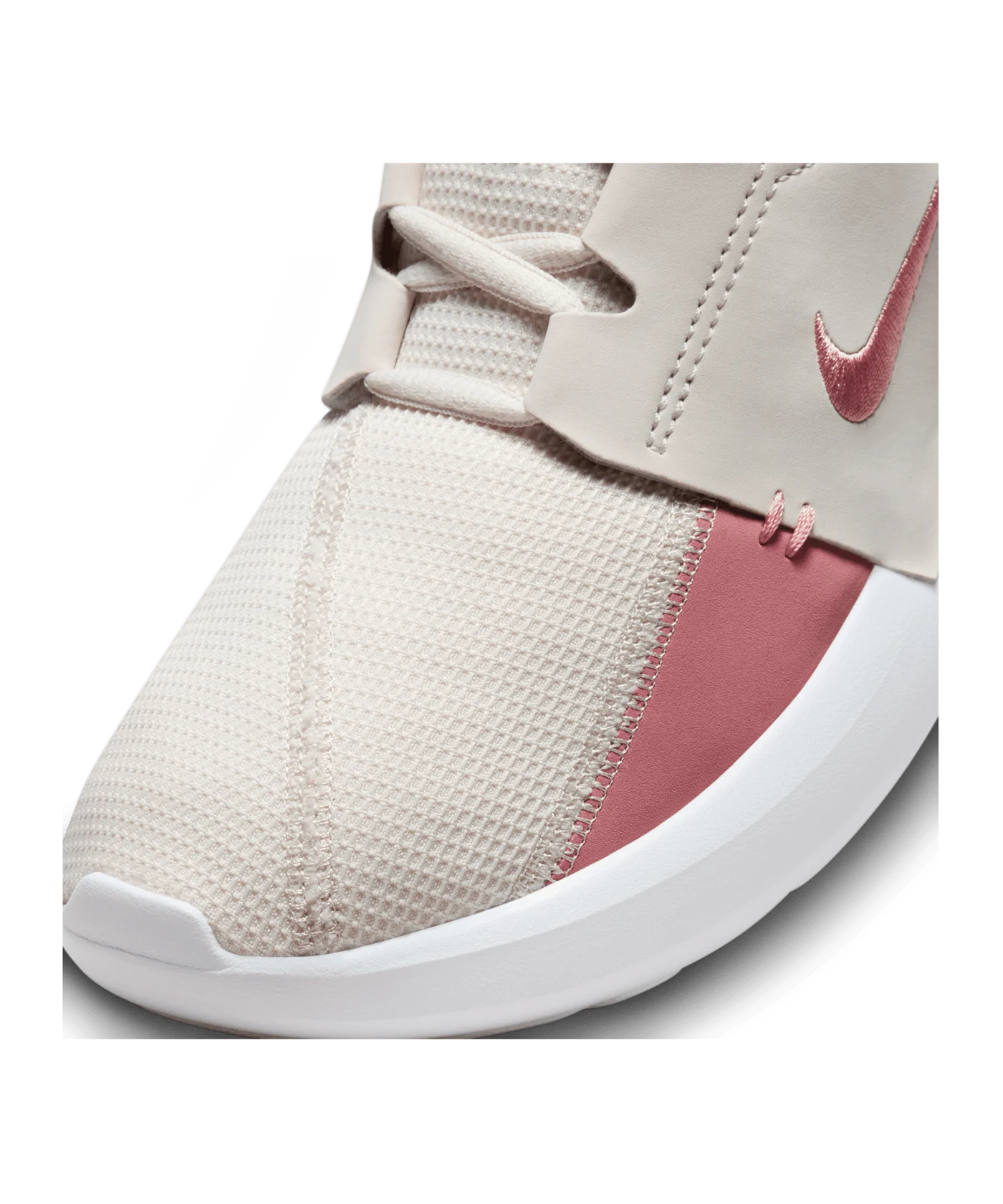 Nike E-Series AD Damen Braun Rot Weiss F110