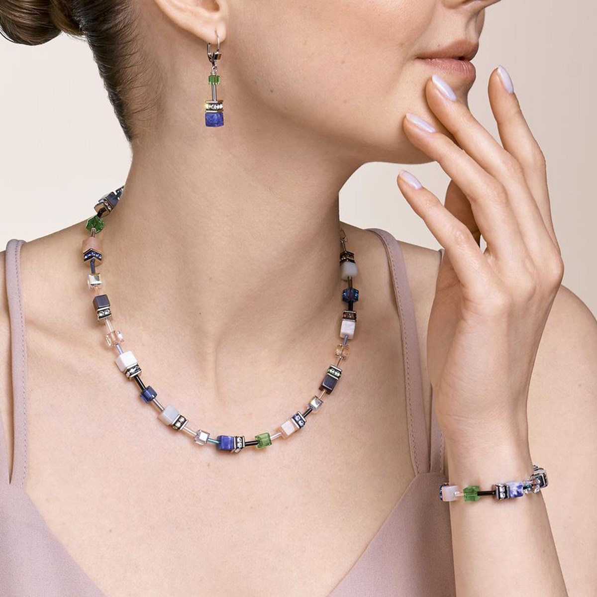 Collier Coeur de Lion Geocube bleu vert blanc