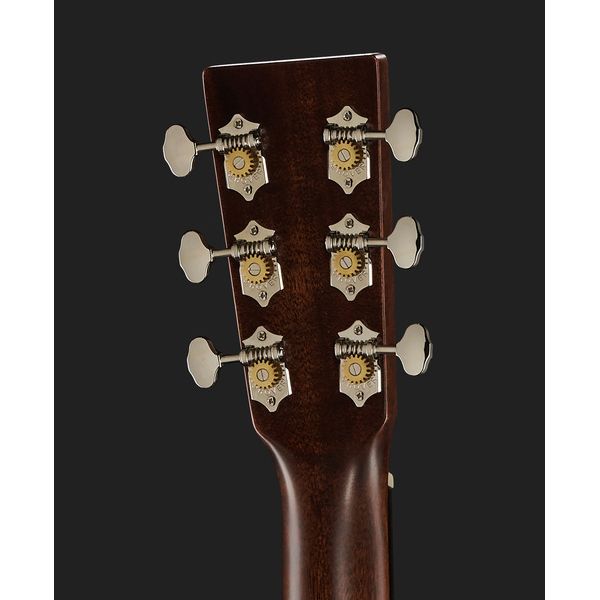 Martin Guitar 0-18