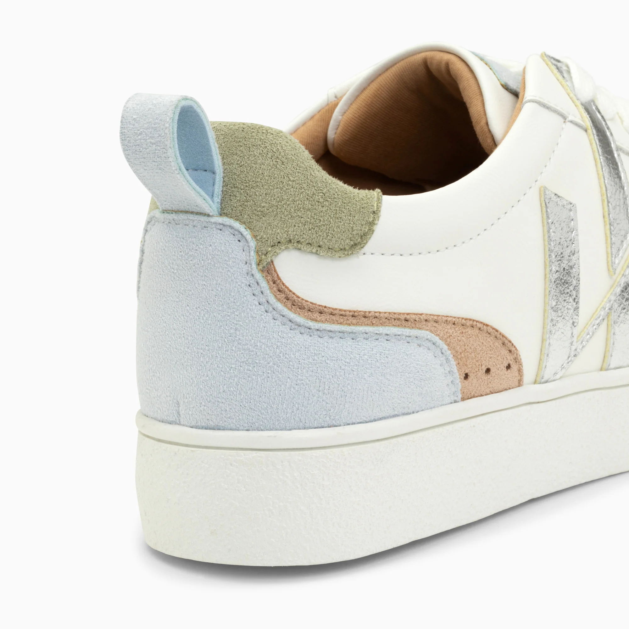 Sneakers-Baskets monogramme Joyce pastel et argent