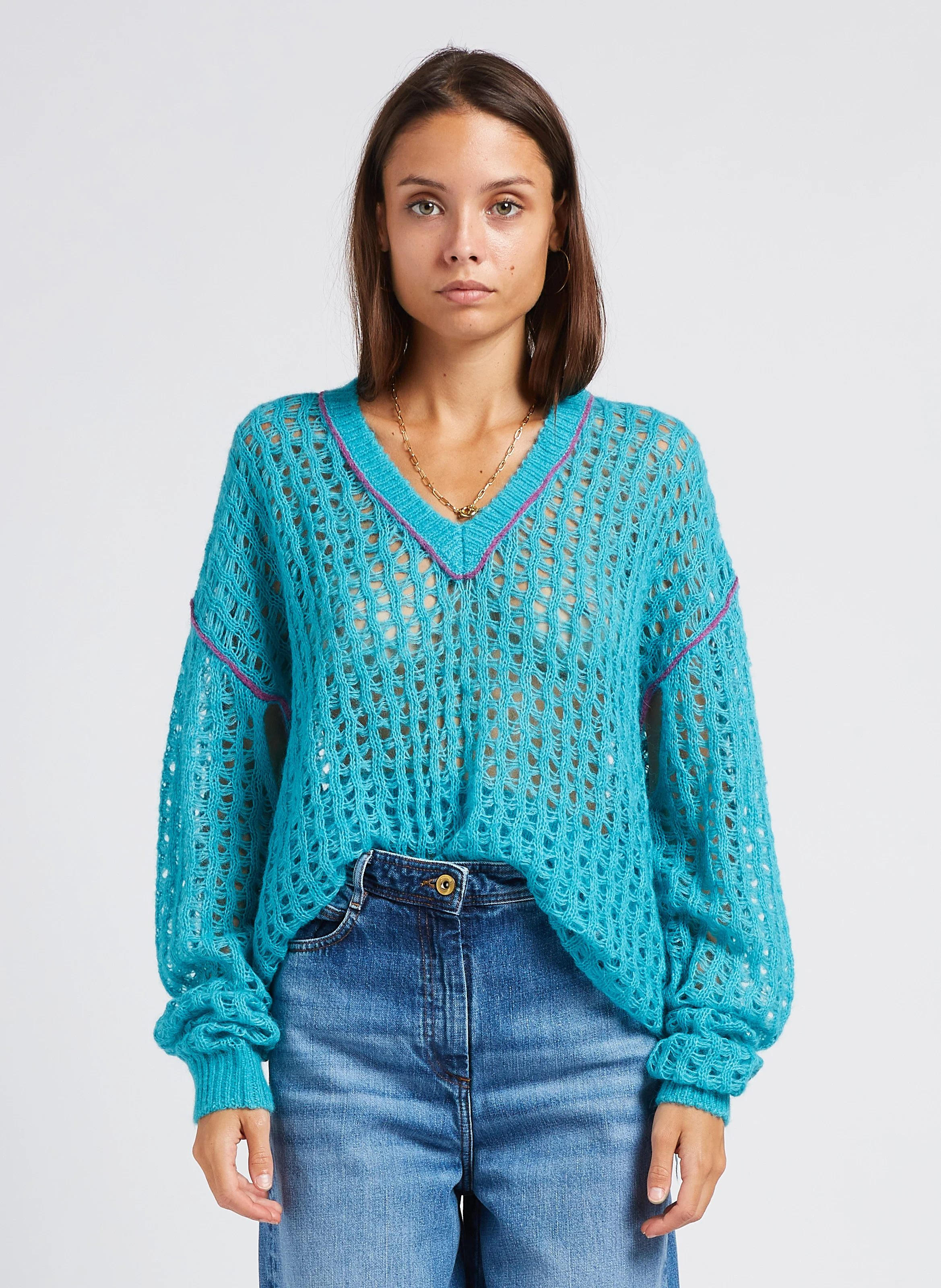 TAKEKO - Pull col V en maille filet | Bleu