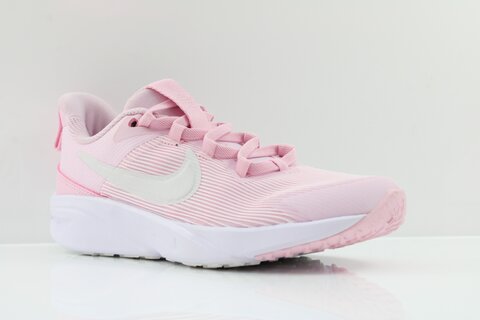 Nike Sneaker