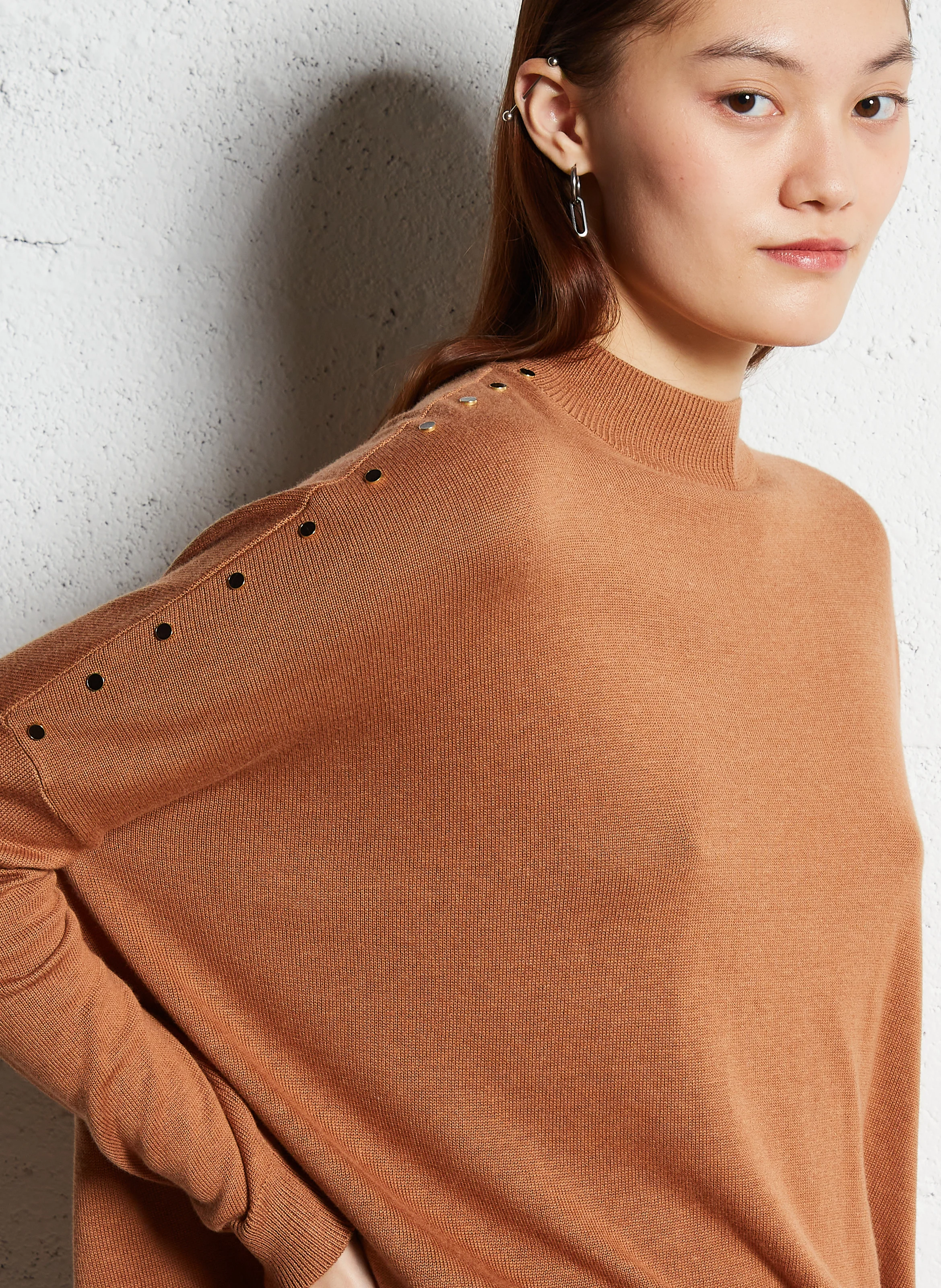 Pull cape tricot boutonné| Marron