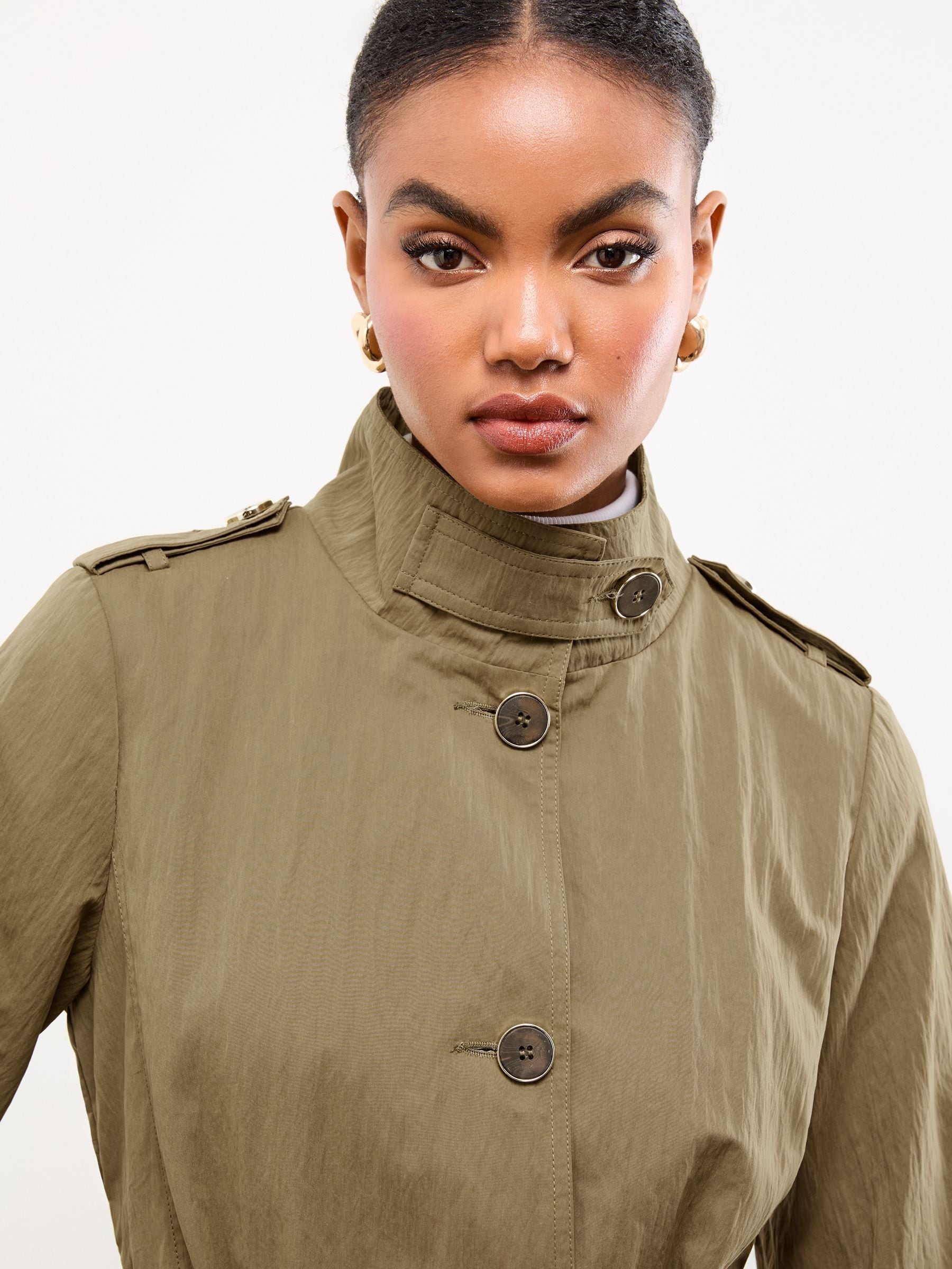 Lipsy Trenchcoat met blousonmouwen en papertouch opstaande kraag