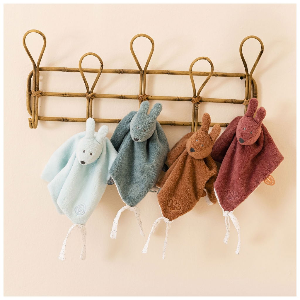 NattouNattou   Kuscheltuch mit Nuggihalter mint
