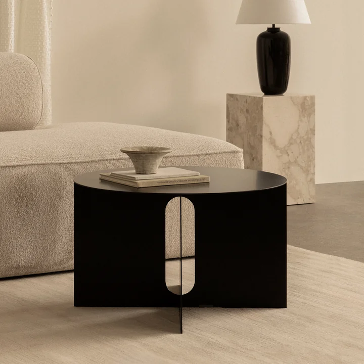 Audo - Androgyne Beistelltisch Base, Ø 40 cm, Stahl gebürstet