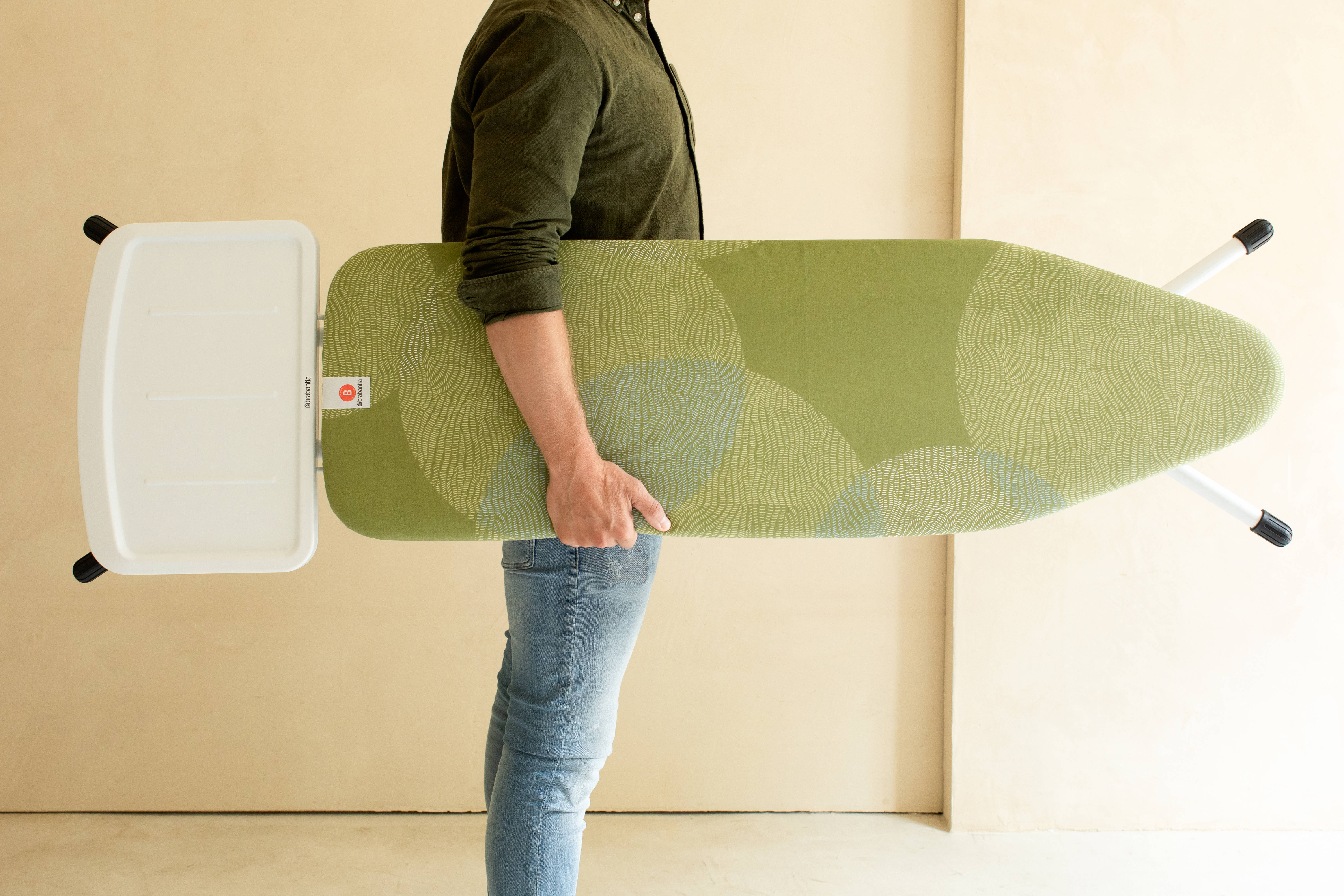 Brabantia B strijkplank met stoomunithouder (124 x 38 cm) Calm Rustle