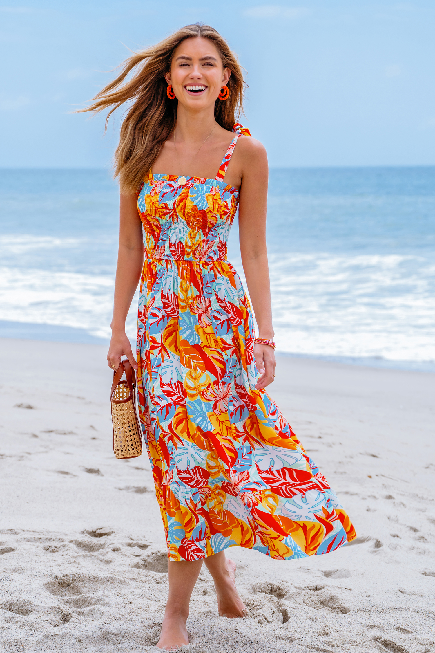 Robe maxi avec bretelles à nouer avec feuilles tropicales