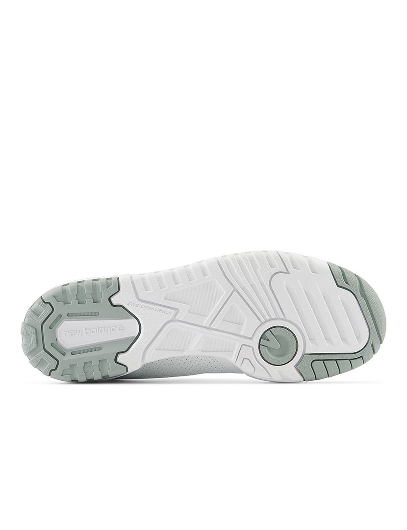 550 White Tennis