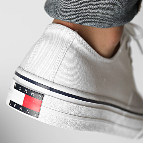 Baskets Skate Canvas 1175 White