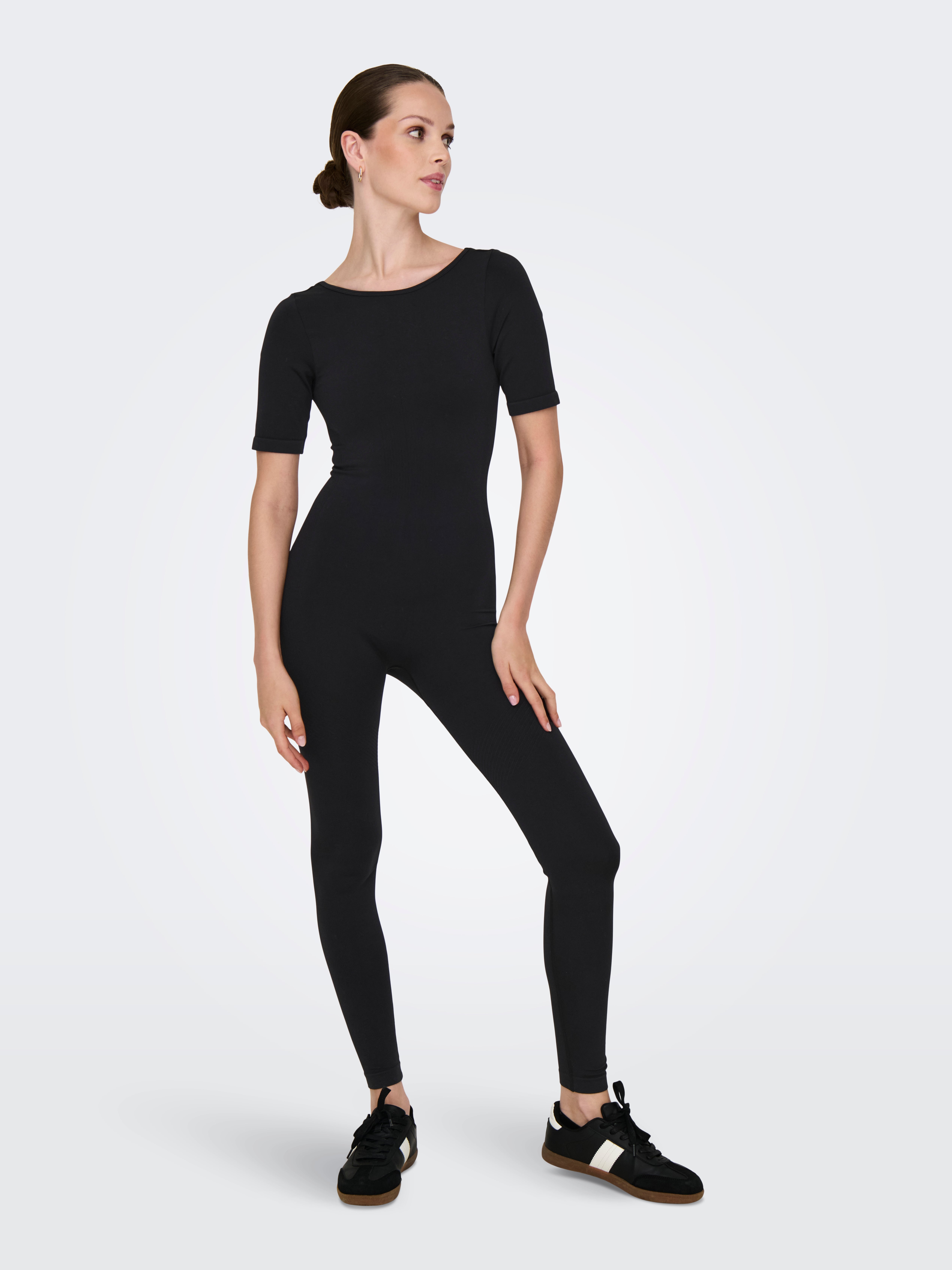 ONPJARO Strampler Black