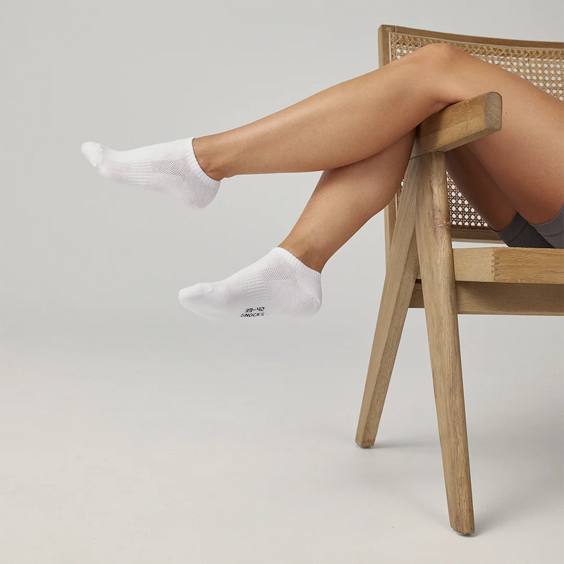 Premium Sneaker Socken aus Bambusviskose Grau