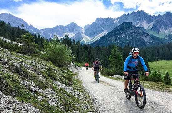 E-Mountainbike Tour in Seefeld im Tirol schenken